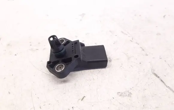 Audi A6 S6 C6 4F Air pressure sensor 038906051C 0281002401 04081AD4