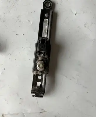 Toyota Corolla Verso AR10 Seat belt adjustment rail 