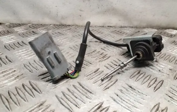 Clutch pedal sensor