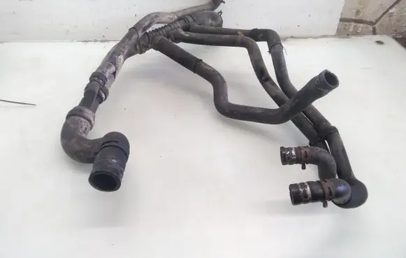 Renault Scenic II - Grand scenic II Engine coolant pipe/hose