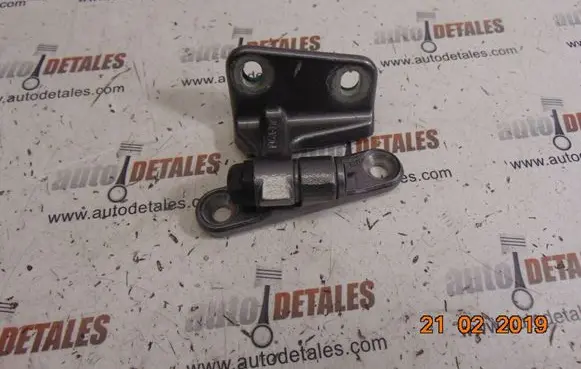 Mercedes-Benz A W169 Rear door upper hinge