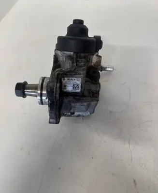 Fuel injection high pressure pump