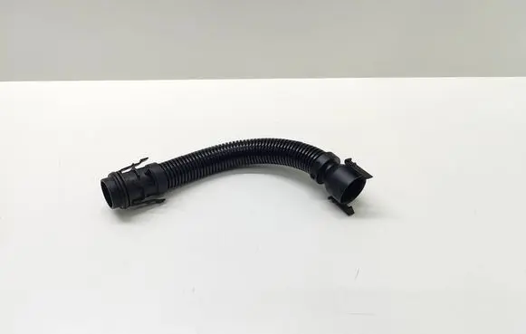 BMW 5 F10 F11 Breather hose/pipe 586509 58650910