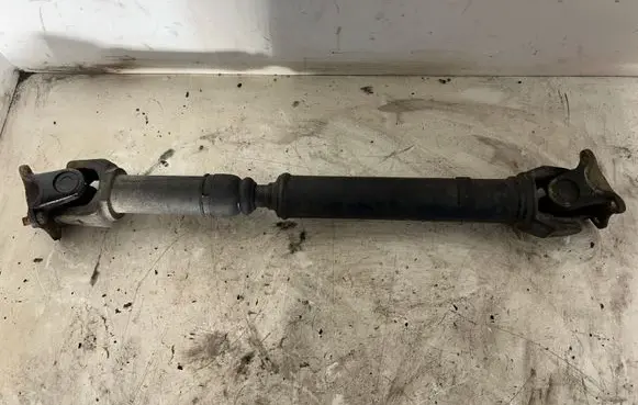 Nissan Navara D22 Rear driveshaft/prop shaft 