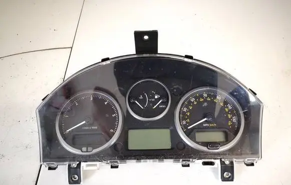 Speedometer (instrument cluster)