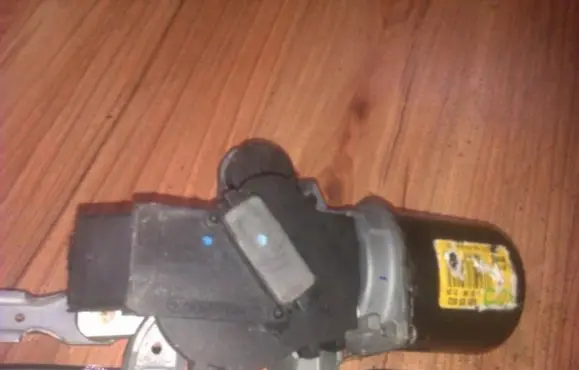Toyota Aygo AB10 Wiper motor 53565002