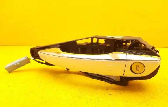 Citroen DS7 Crossback Front door exterior handle 9820341080