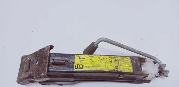 Skoda Fabia Mk1 (6Y) Lift Jack 6Y0011031