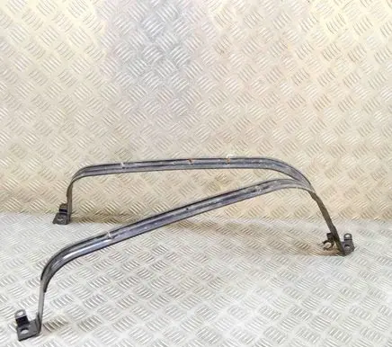 Maserati Ghibli Fuel tank mounting bracket 670007867