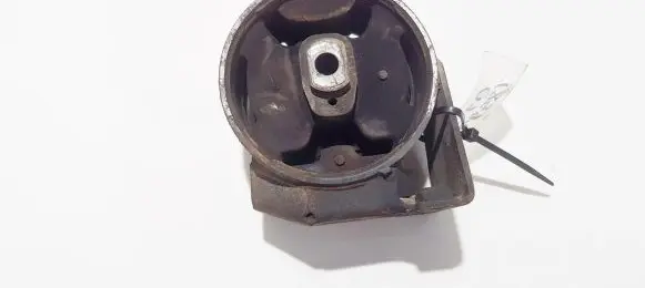 Volkswagen Golf II Engine mount bracket 191199262a 05372717