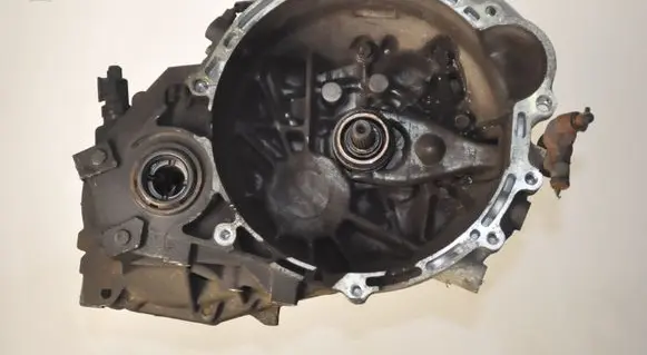 KIA Soul Manual 6 speed gearbox WAU50C