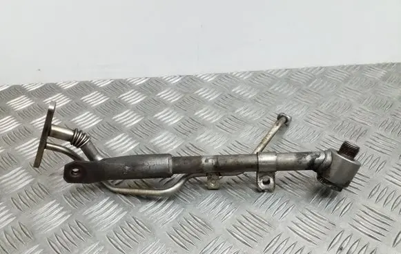 Volkswagen Golf Plus Turbo turbocharger oiling pipe/hose 03L145535A