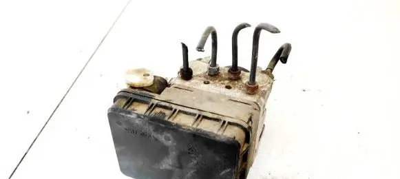 Toyota RAV 4 (XA20) ABS Pump 4451042080 44510-42080