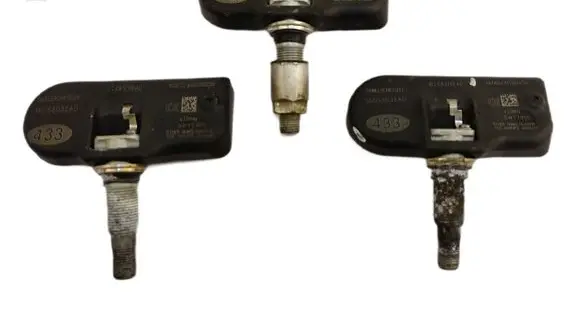 Jeep Grand Cherokee (WK) Tire pressure sensor 56053031AD