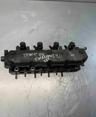 Renault Trafic II (X83) Engine head 9222