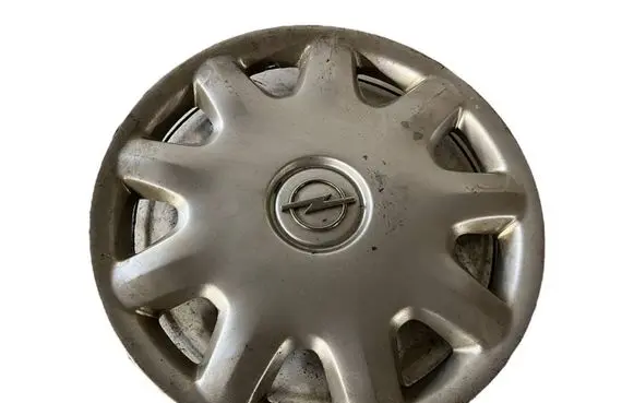 Opel Astra G R15 wheel hub/cap/trim 09156269 09156270 09156271FJ