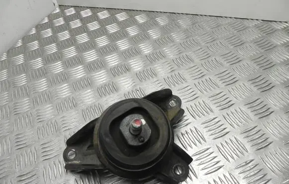 Hyundai ix35 Engine mount bracket 11C10B08433B VD16983
