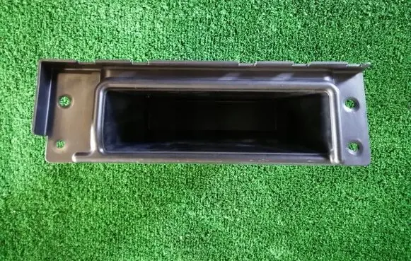 BMW 5 E60 E61 Glove box 7136229