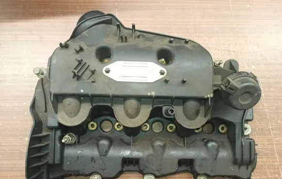 Peugeot 607 Rocker cam cover 4S7Q9424G
