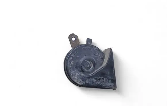 Volkswagen Routan Horn signal 05026986AB