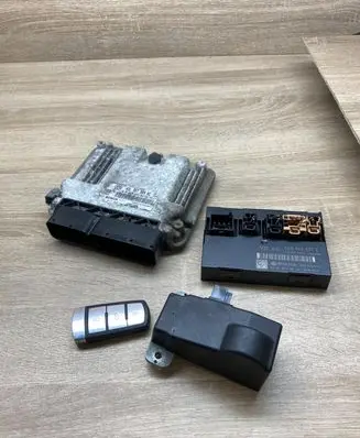Volkswagen PASSAT B7 Engine ECU kit and lock set 03L907309AE 3AA959433E 3C0905861J