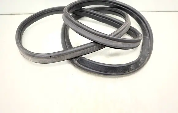 Mini One - Cooper Clubman R55 Trunk rubber seal (body)