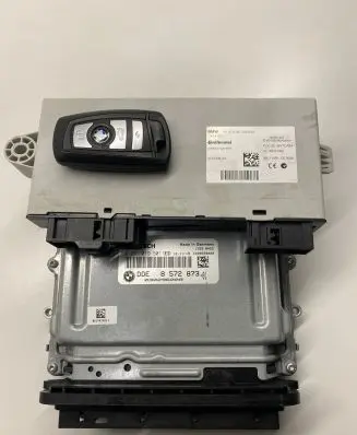 BMW 5 F10 F11 Engine ECU kit and lock set 8572873 0281019501 030296008