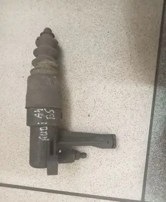 Clutch master cylinder