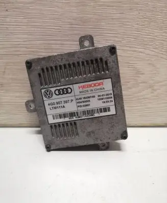 Audi A3 S3 8V Headlight ballast module Xenon 4G0907397P 15436700 LTM111A