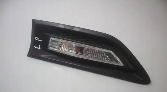KIA Soul Front fender indicator light