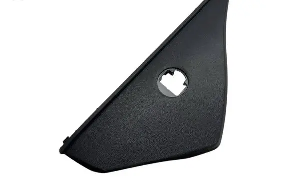 Hyundai i20 (GB IB) Dashboard side end trim 84767C8100