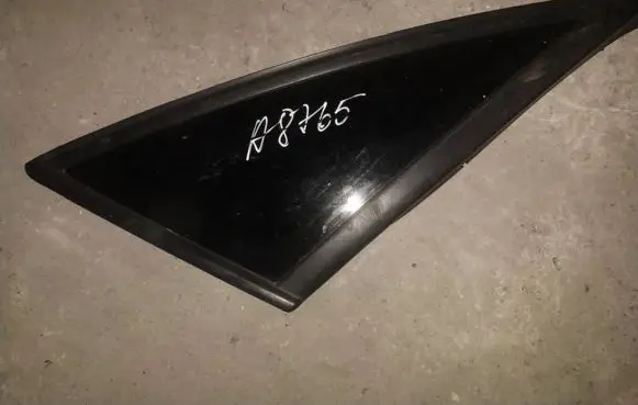 Audi A4 S4 B5 8D Rear side window