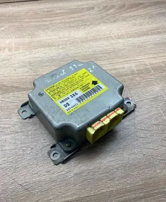 Mitsubishi Galant Airbag control unit/module MR368386 X6T42072