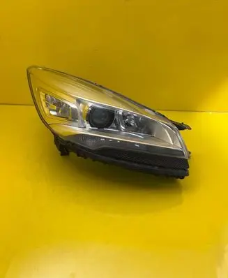 Ford Kuga II Headlight/headlamp CV44-13D154-AK