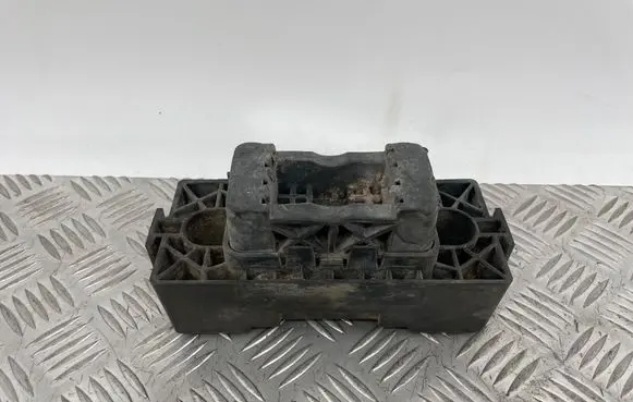 Mercedes-Benz GL X166 Jacking socket point A1666900134