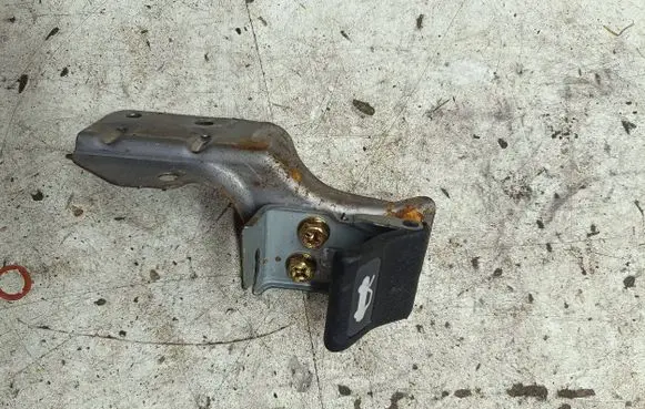 Subaru Forester SG Engine bonnet (hood) release handle