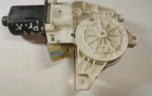 Front door window regulator motor