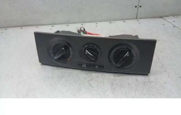 Skoda Fabia Mk1 (6Y) Air conditioning/heating control unit 6Y0820045B
