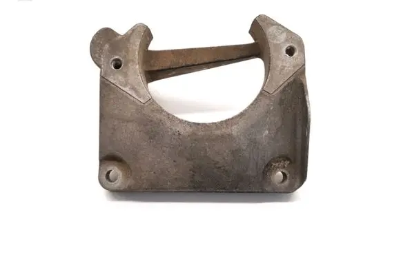 BMW 5 E60 E61 Engine mounting bracket 6761117