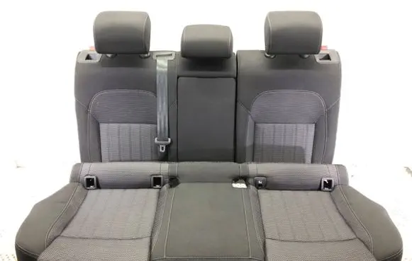 Skoda Superb B8 (3V) Second row seats 
