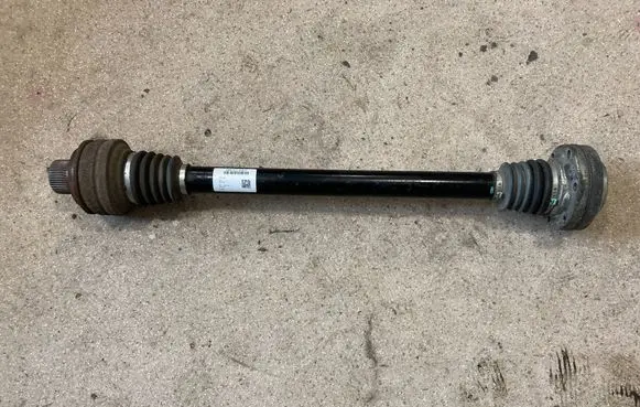 Audi Q7 4M Rear driveshaft 4M0501203D