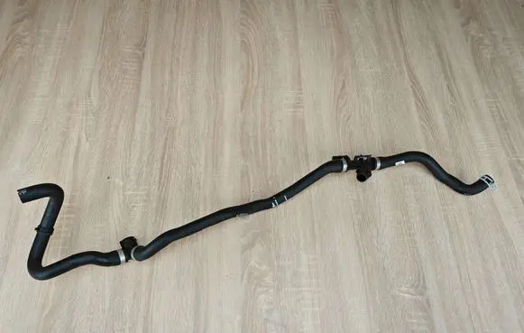 BMW 4 G22 G23 G24 G26 Coolant pipe/hose 9398971
