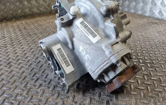 Dodge Challenger Front differential 68495080AA P68495080AA