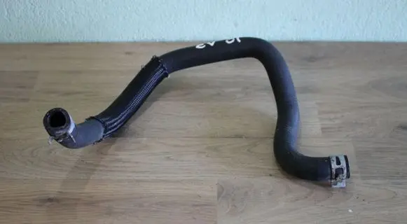 Toyota Corolla Verso AR10 Engine coolant pipe/hose