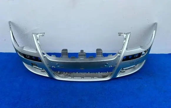 Volkswagen Eos Front bumper 1Q0807217