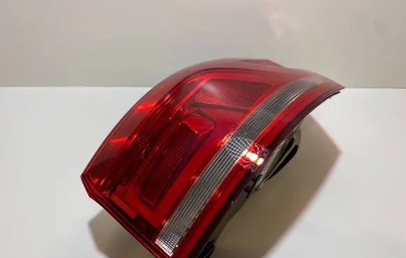 Volkswagen Touran III Rear/tail lights 5TA945096A 5TA.945.096A L90084784