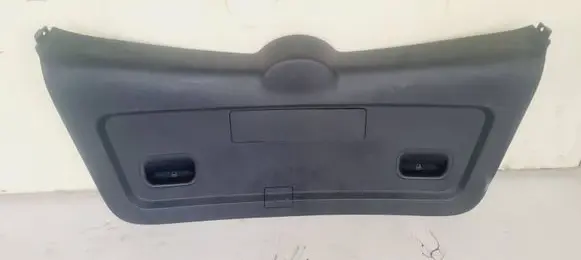 Toyota Corolla Verso AR10 Tailgate/boot lid cover trim 
