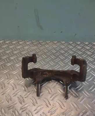 Audi A4 S4 B7 8E 8H Front Brake Caliper Pad/Carrier 