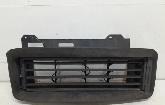 Renault Captur Intercooler air guide/duct channel 214997745R 214991203R