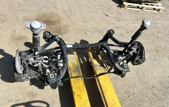 Audi A5 Rear subframe 8W0505431P 8W0505432P